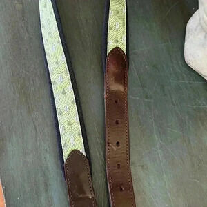 Vineyard Vines Belt men’s 30 lime green shark